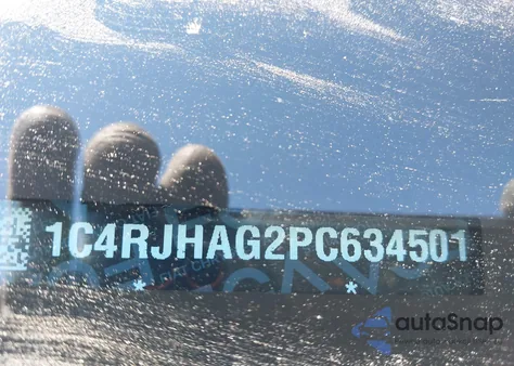 2023 Jeep Grand Cherokee Altitude 4X4 z USA, uszkodzony, nr VIN 1C4RJHAG2PC634501